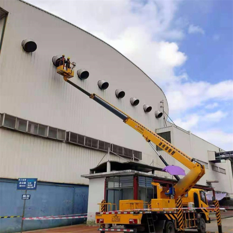 三穗高空作业车出租服务：专业广告牌安装解决方案