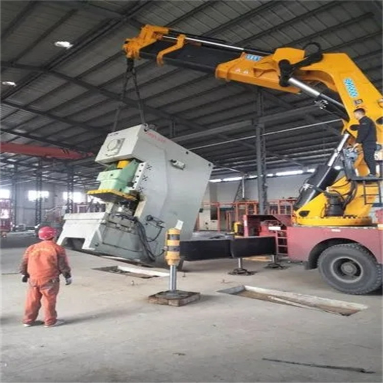 三穗80吨折臂吊车出租附近电话